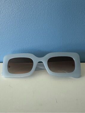 Women’s Light Blue Rectangular Sunglasses